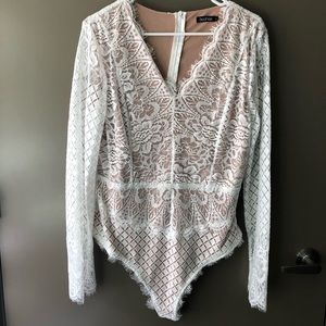 Boohoo long sleeve lace bodysuit